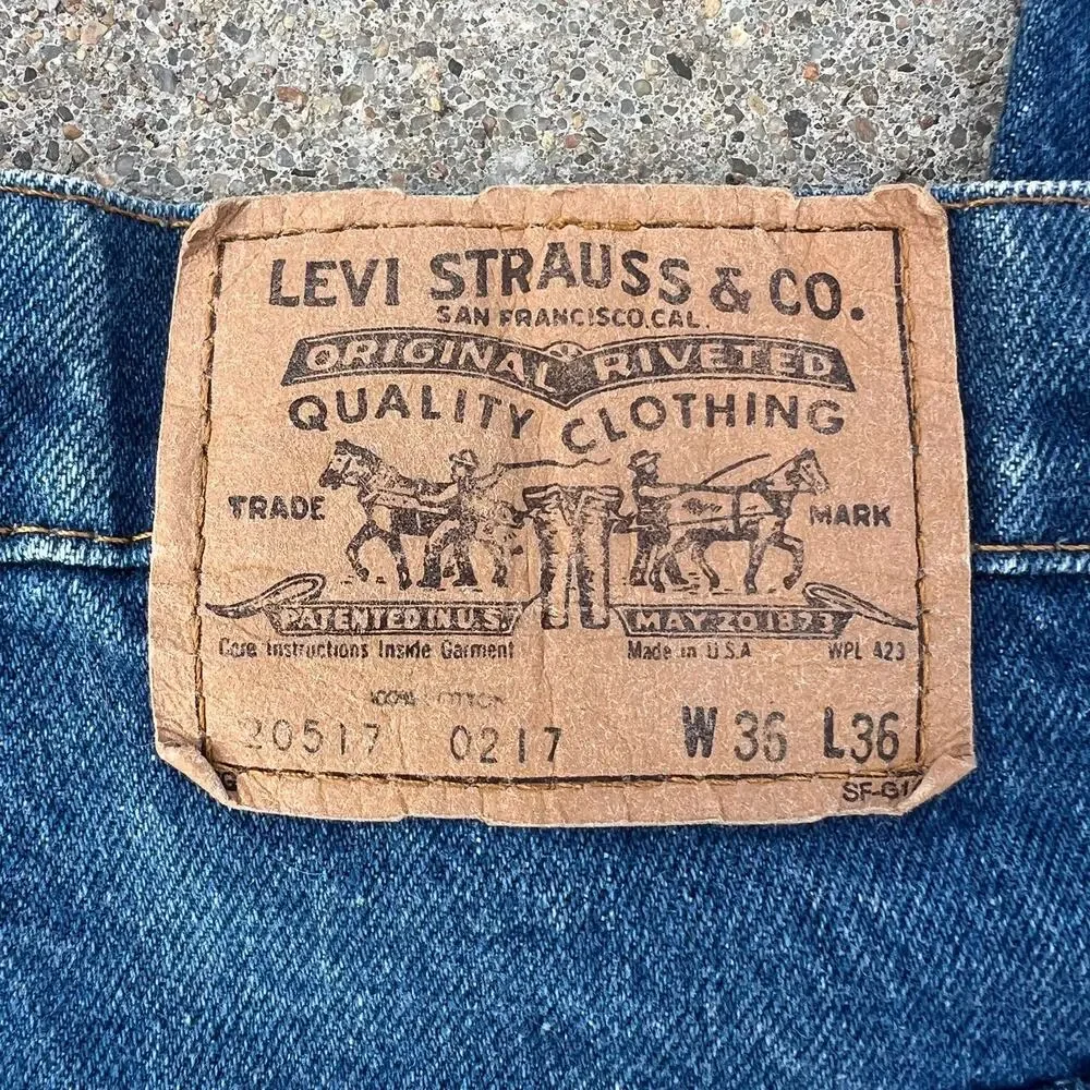Vintage 80s Levi’s orange tab 517 boot cut blue denim jeans 36x36